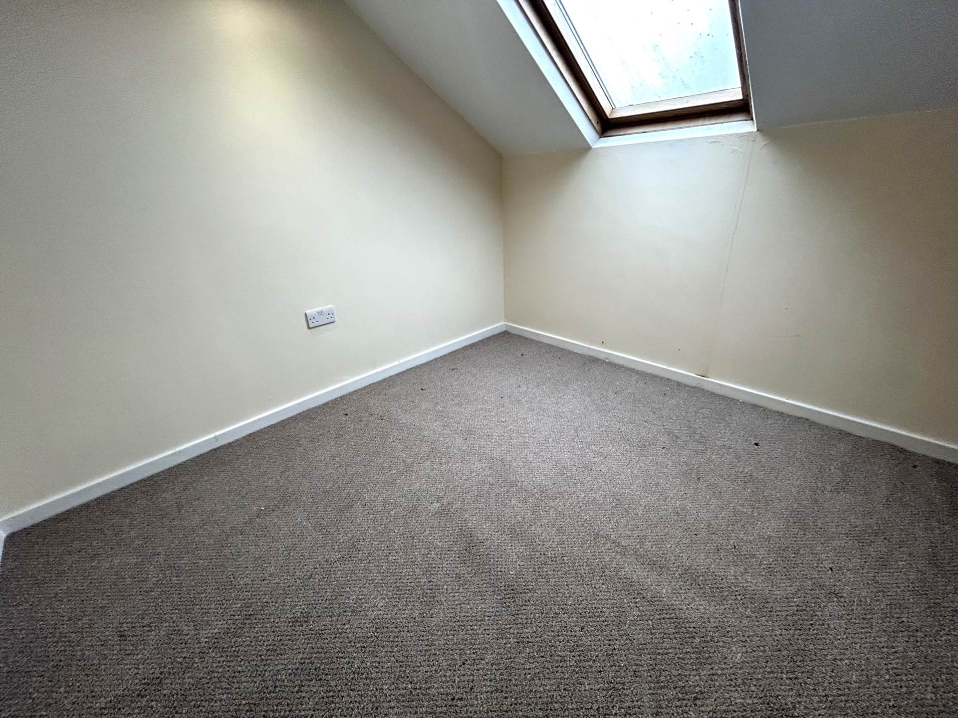 540 Broadway, Chadderton, OL9 9NJ, Image 25
