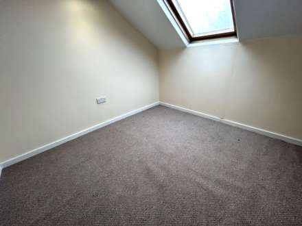 540 Broadway, Chadderton, OL9 9NJ, Image 25