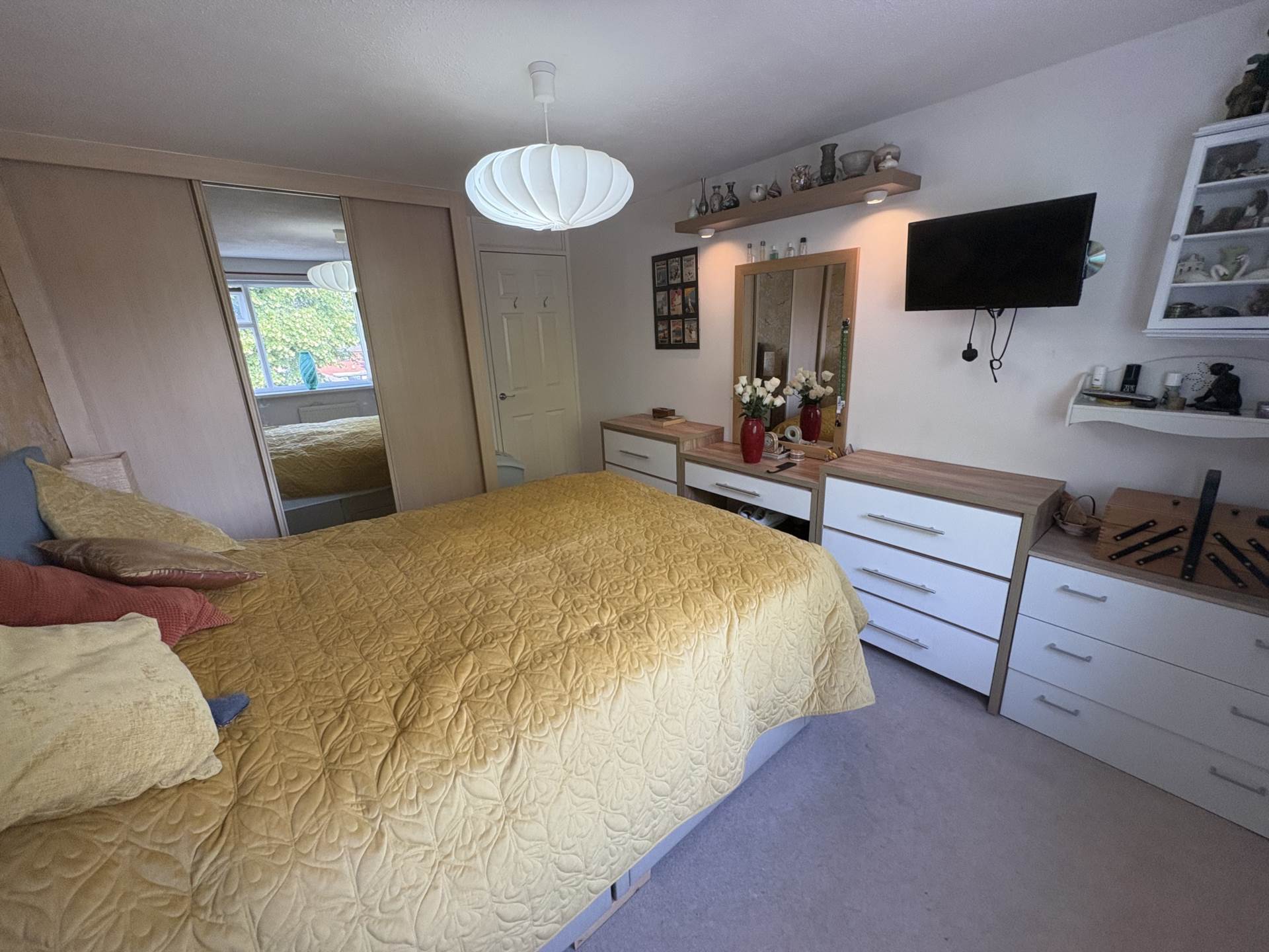 Ilkley Close, Oldham, Image 10