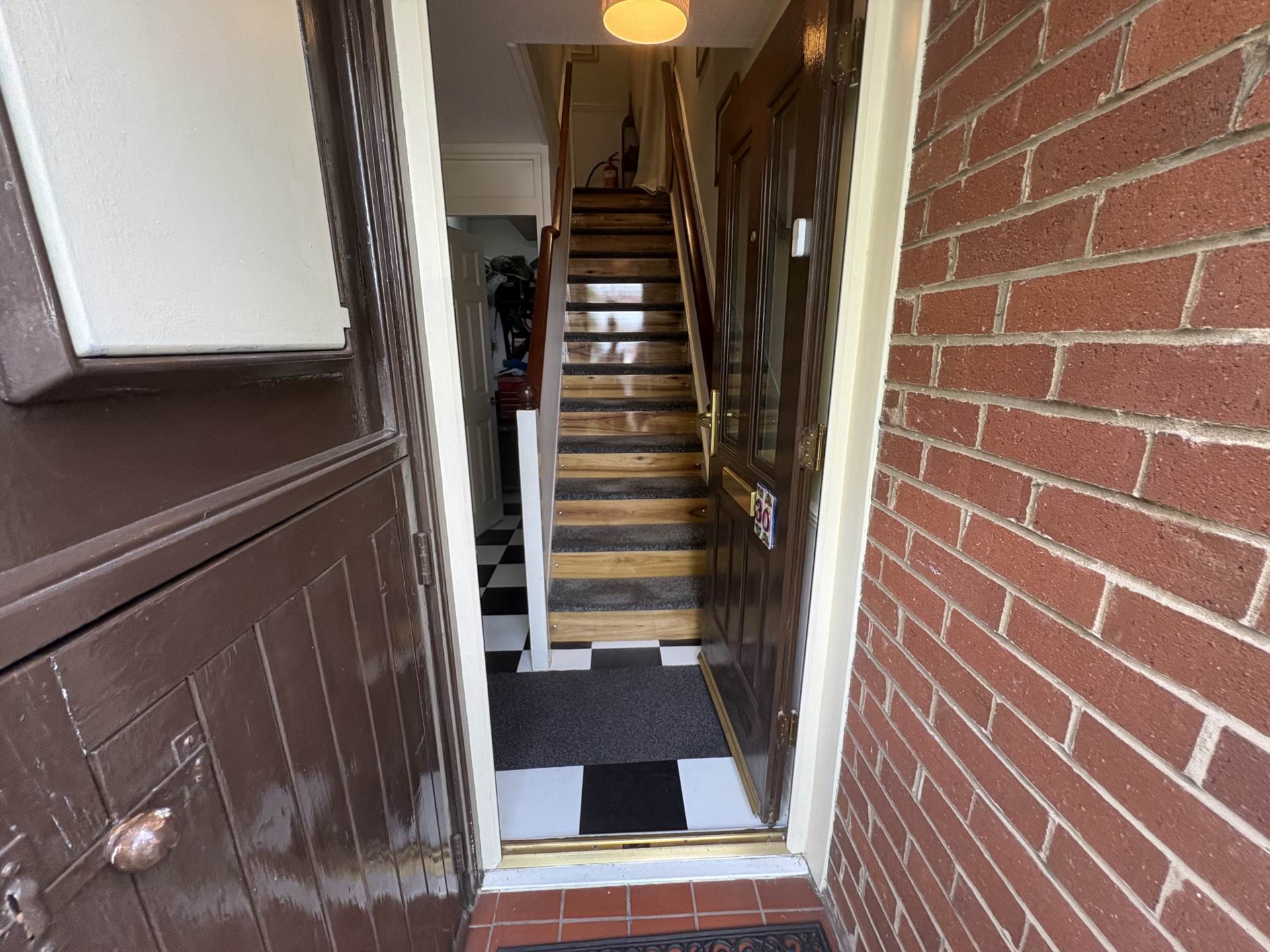 Ilkley Close, Oldham, Image 3