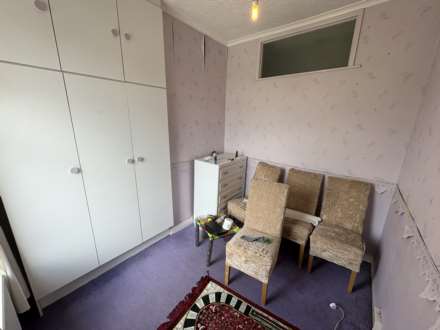 Hillside Avenue, Oldham, Image 16