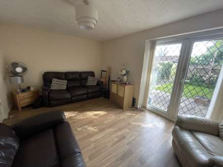 Summercroft, Oldham, Image 3