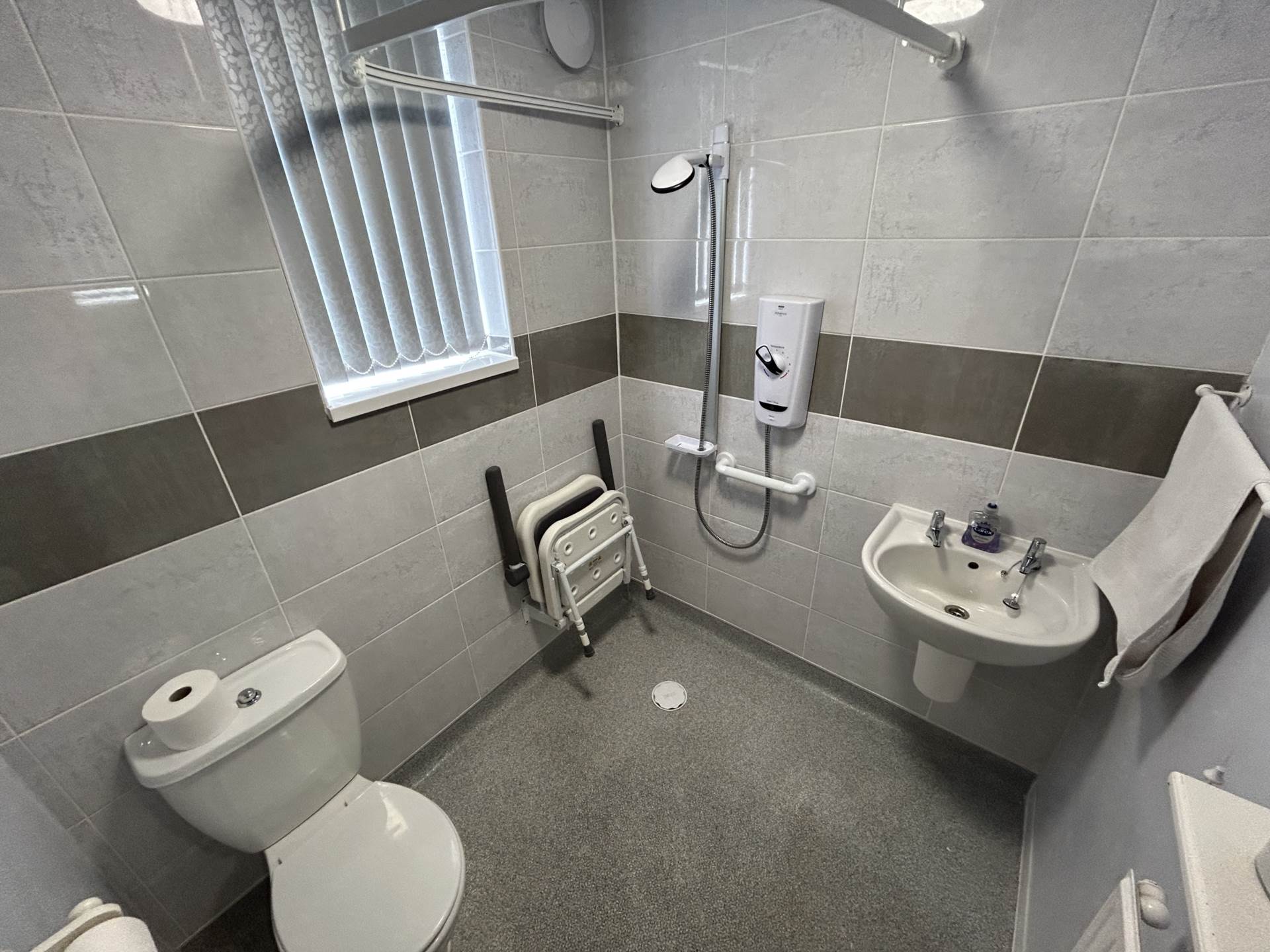 48 Eustace Street, Chadderton, Oldham, Image 12