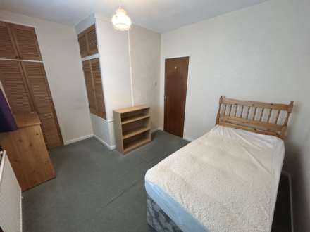 48 Eustace Street, Chadderton, Oldham, Image 10