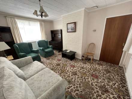48 Eustace Street, Chadderton, Oldham, Image 4