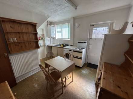 48 Eustace Street, Chadderton, Oldham, Image 5