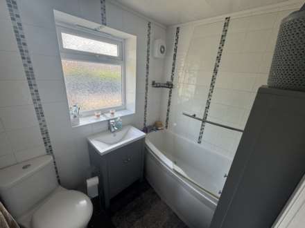 3 Hazelwood, Chadderton, Oldham, OL9 9TB, Image 23