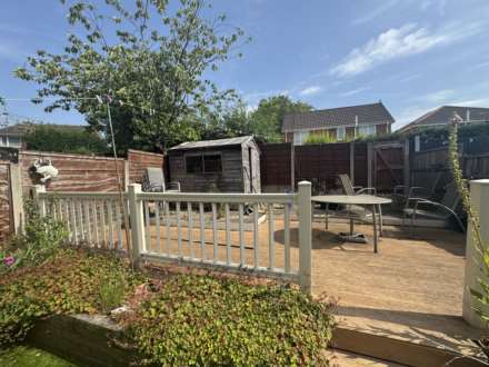 3 Hazelwood, Chadderton, Oldham, OL9 9TB, Image 5