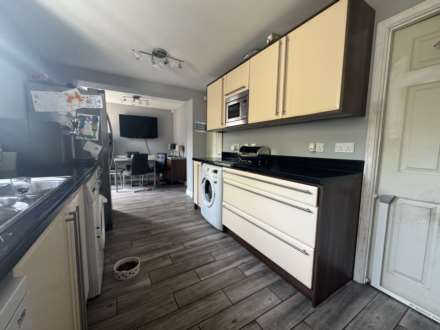 3 Hazelwood, Chadderton, Oldham, OL9 9TB, Image 8