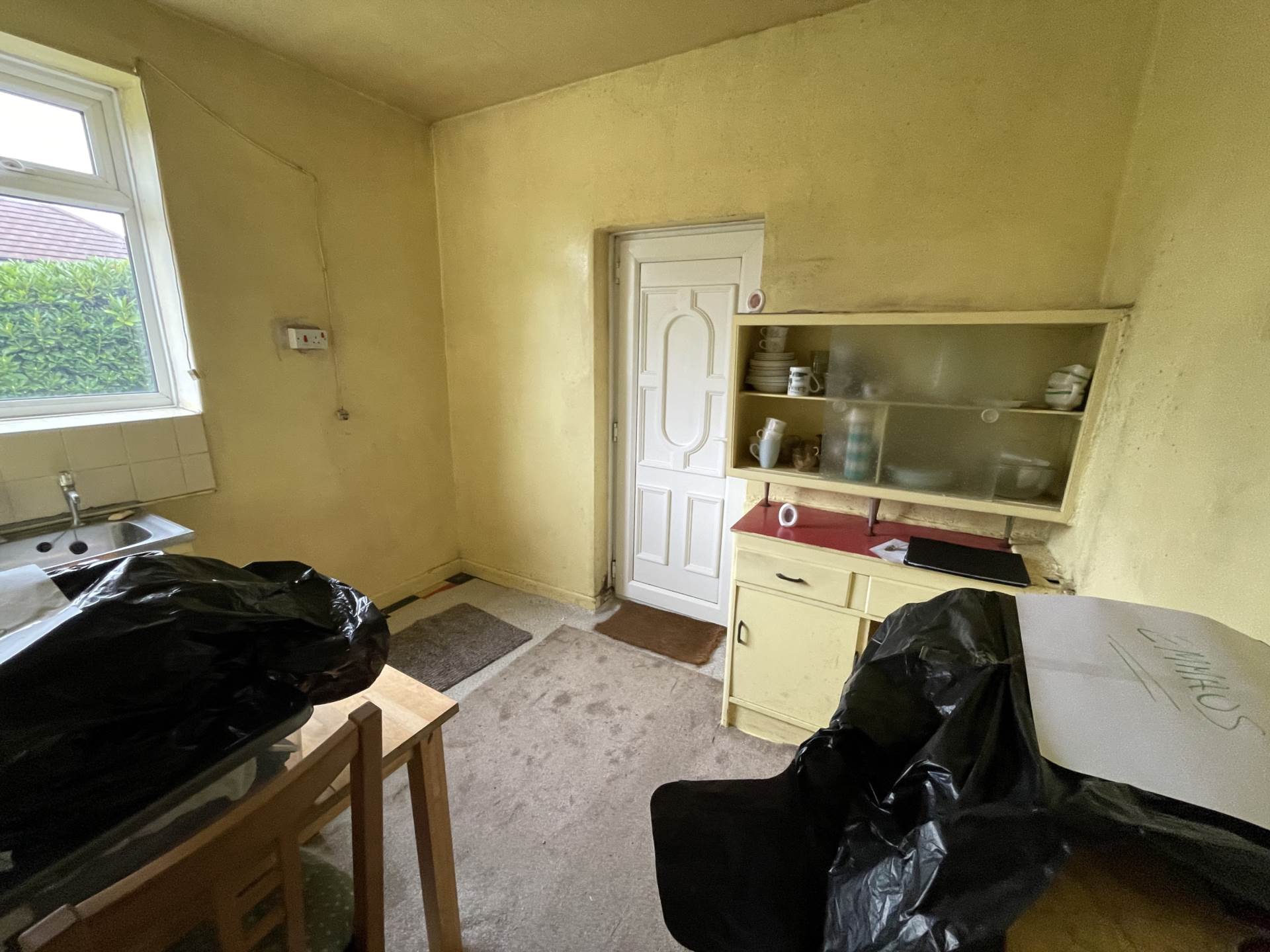 Avon Road, Oldham, Image 4