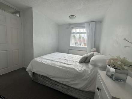 Taunton Road, Chadderton, Image 4