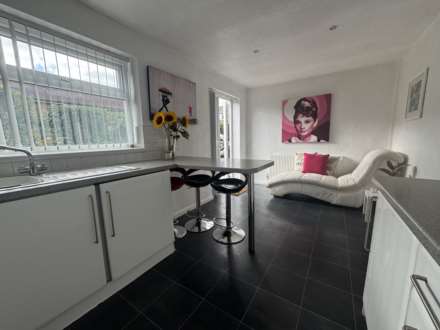 Taunton Road, Chadderton, Image 8
