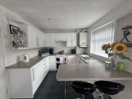 Taunton Road, Chadderton, Image 9