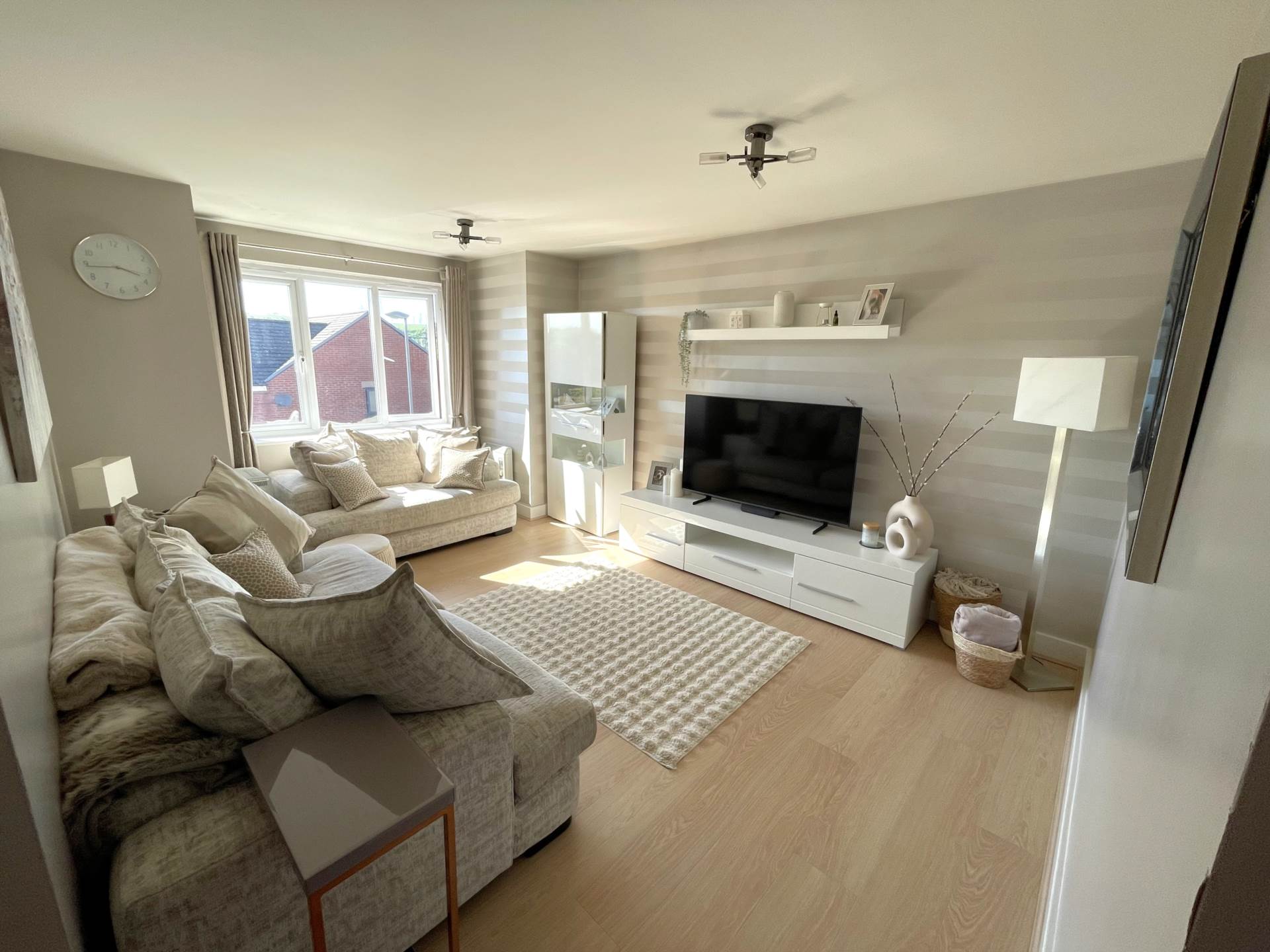 18 Staley Farm Close, Stalybridge, SK15 3GP, Image 3