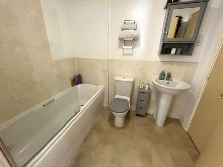18 Staley Farm Close, Stalybridge, SK15 3GP, Image 13