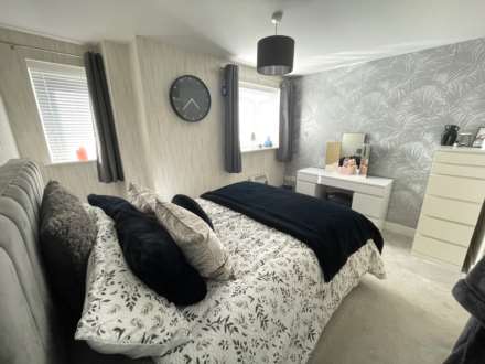 18 Staley Farm Close, Stalybridge, SK15 3GP, Image 9