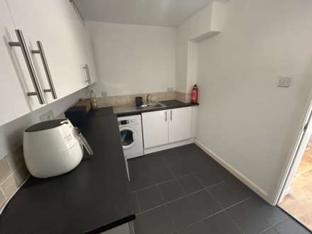 Redwood, Chadderton, OL9 9UG, Image 11