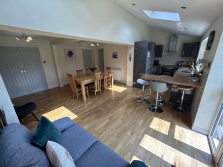 Redwood, Chadderton, OL9 9UG, Image 3