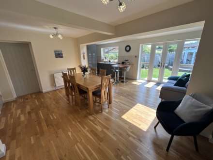 Redwood, Chadderton, OL9 9UG, Image 4