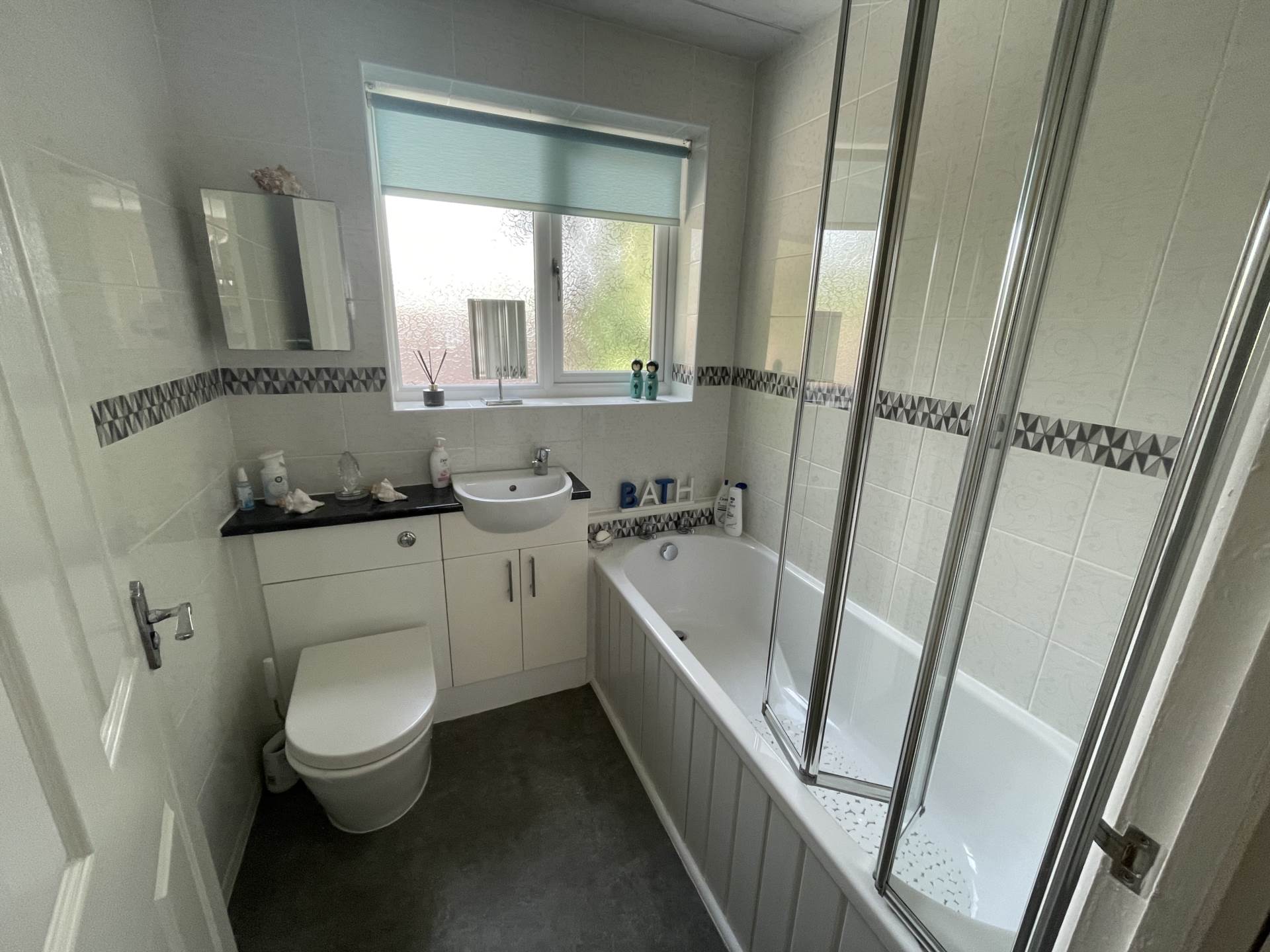 16 Huntingdon Avenue, Chadderton, Oldham, Image 8