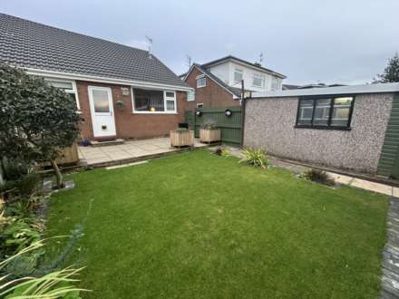 8 Chichester Crescent, Chadderton, OL9 0RW, Oldham, Image 22