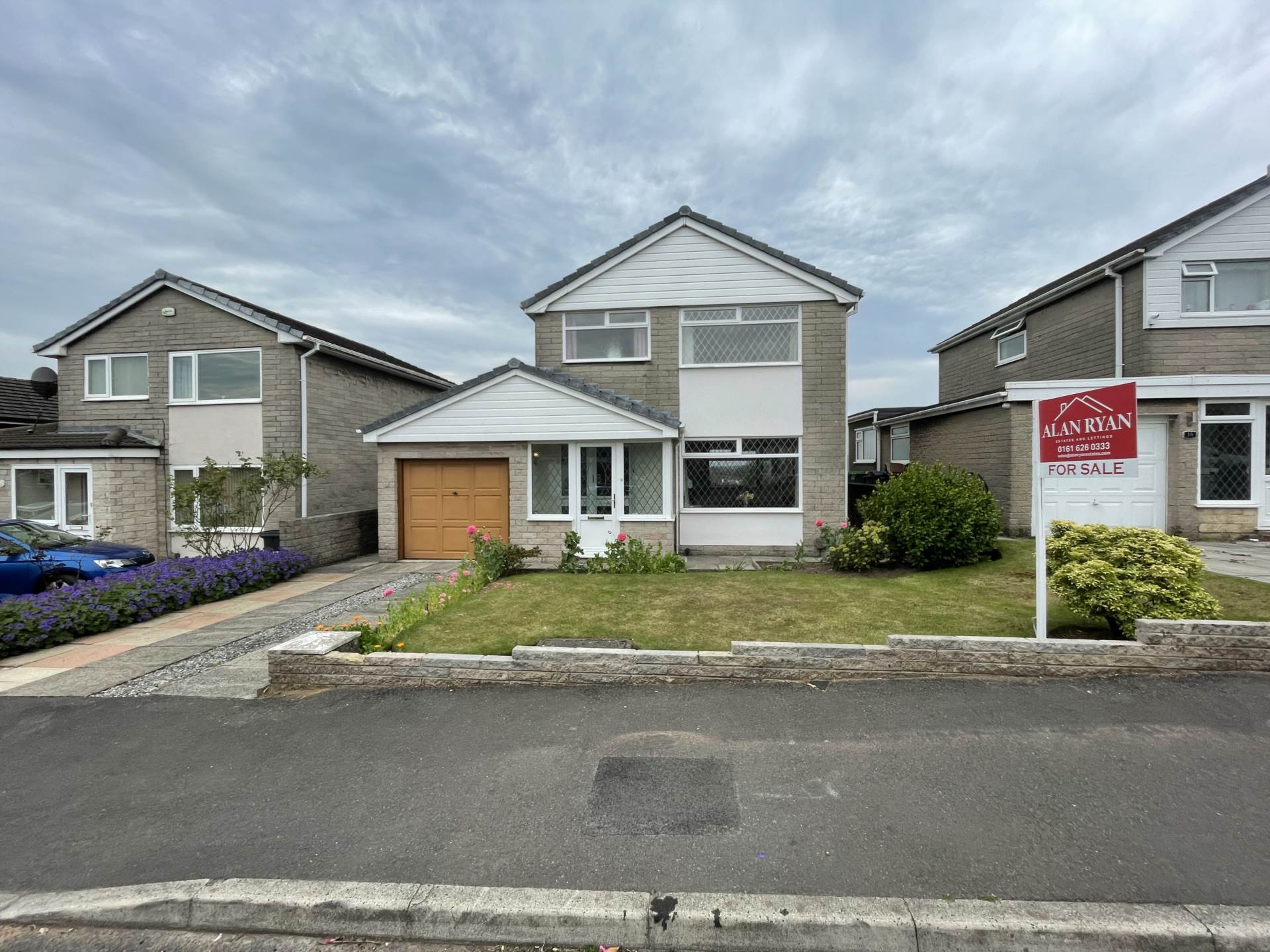 18 Norwich Avenue, Chadderton, OL9 0BA, Image 1