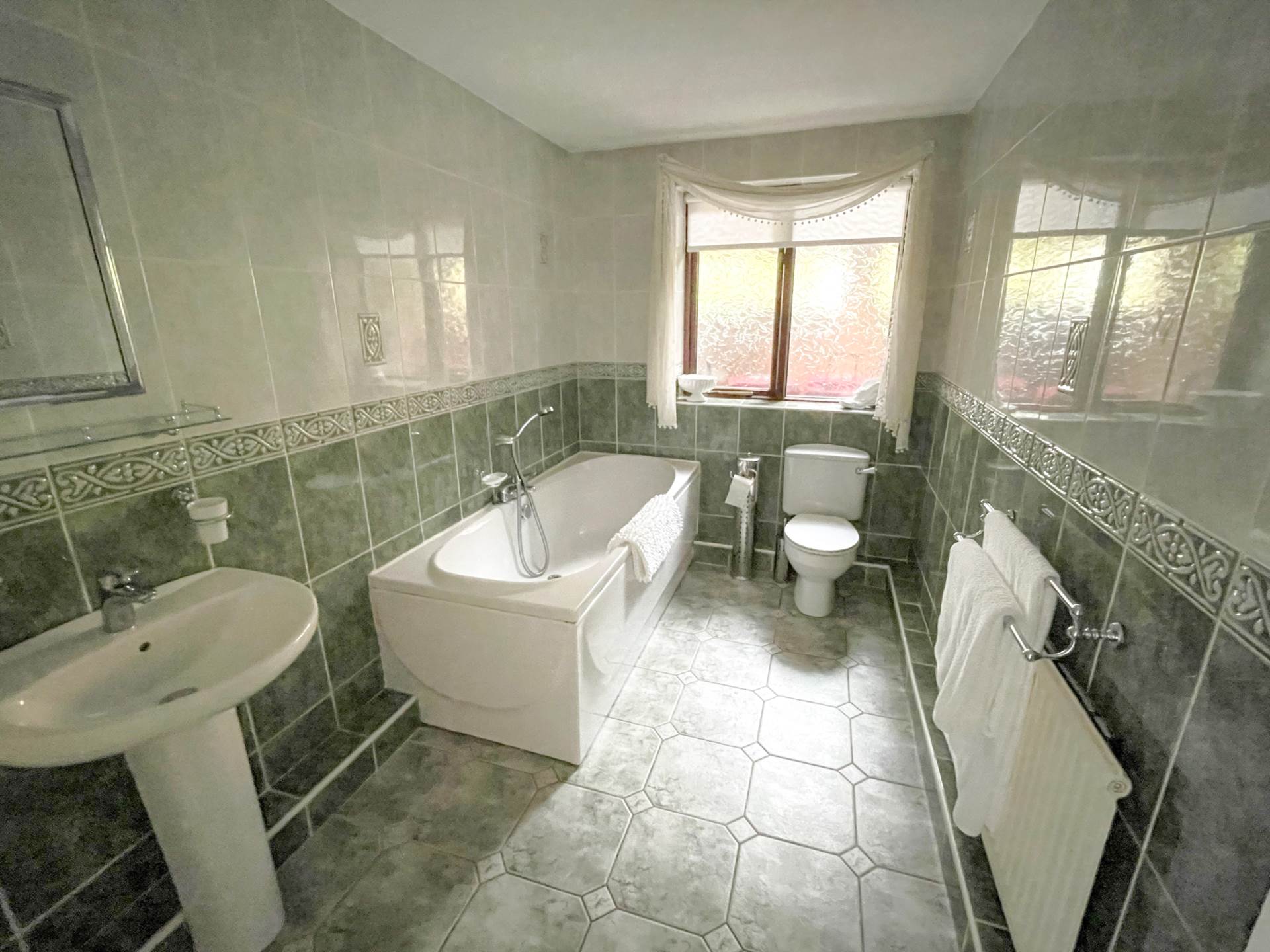 Birchwood, Oldham OL9 9UJ, Image 19