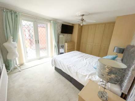 Birchwood, Oldham OL9 9UJ, Image 14