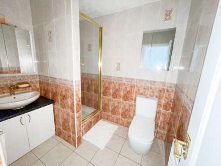 Birchwood, Oldham OL9 9UJ, Image 15