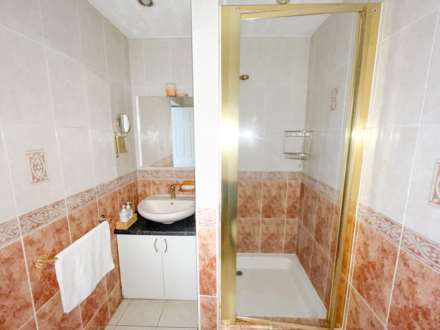 Birchwood, Oldham OL9 9UJ, Image 16