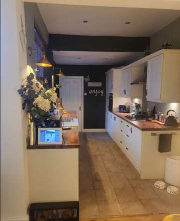 Chadderton Park Road, Oldham, Image 3