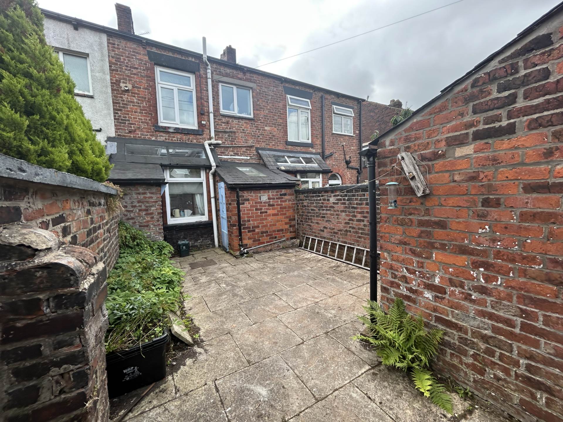 187 Denton Lane, Oldham, OL9 9DQ, Image 16