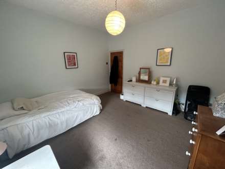 187 Denton Lane, Oldham, OL9 9DQ, Image 11