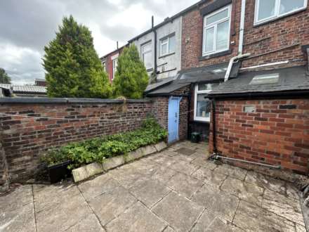 187 Denton Lane, Oldham, OL9 9DQ, Image 5