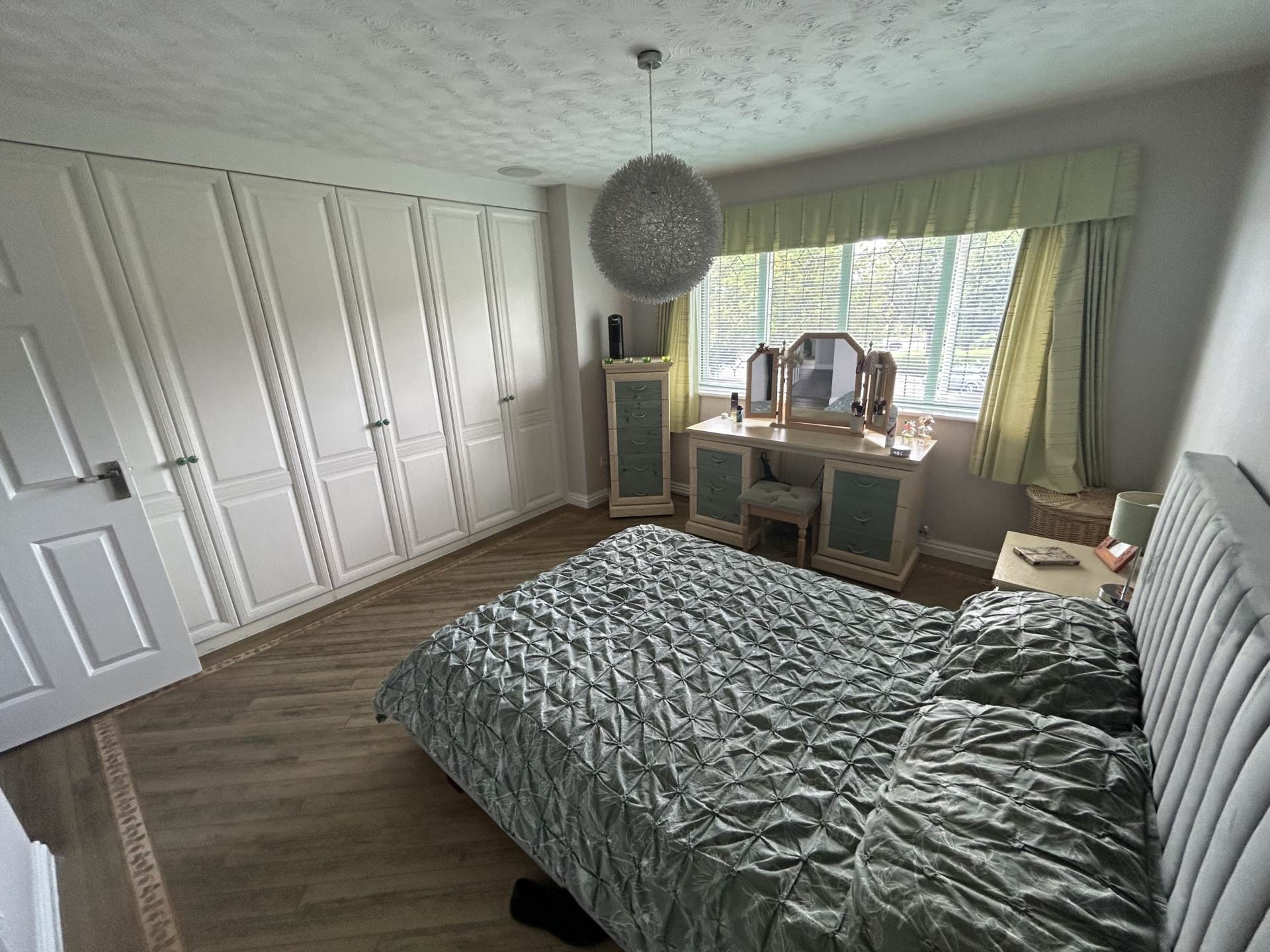 Gulvain Place, Oldham, Image 15