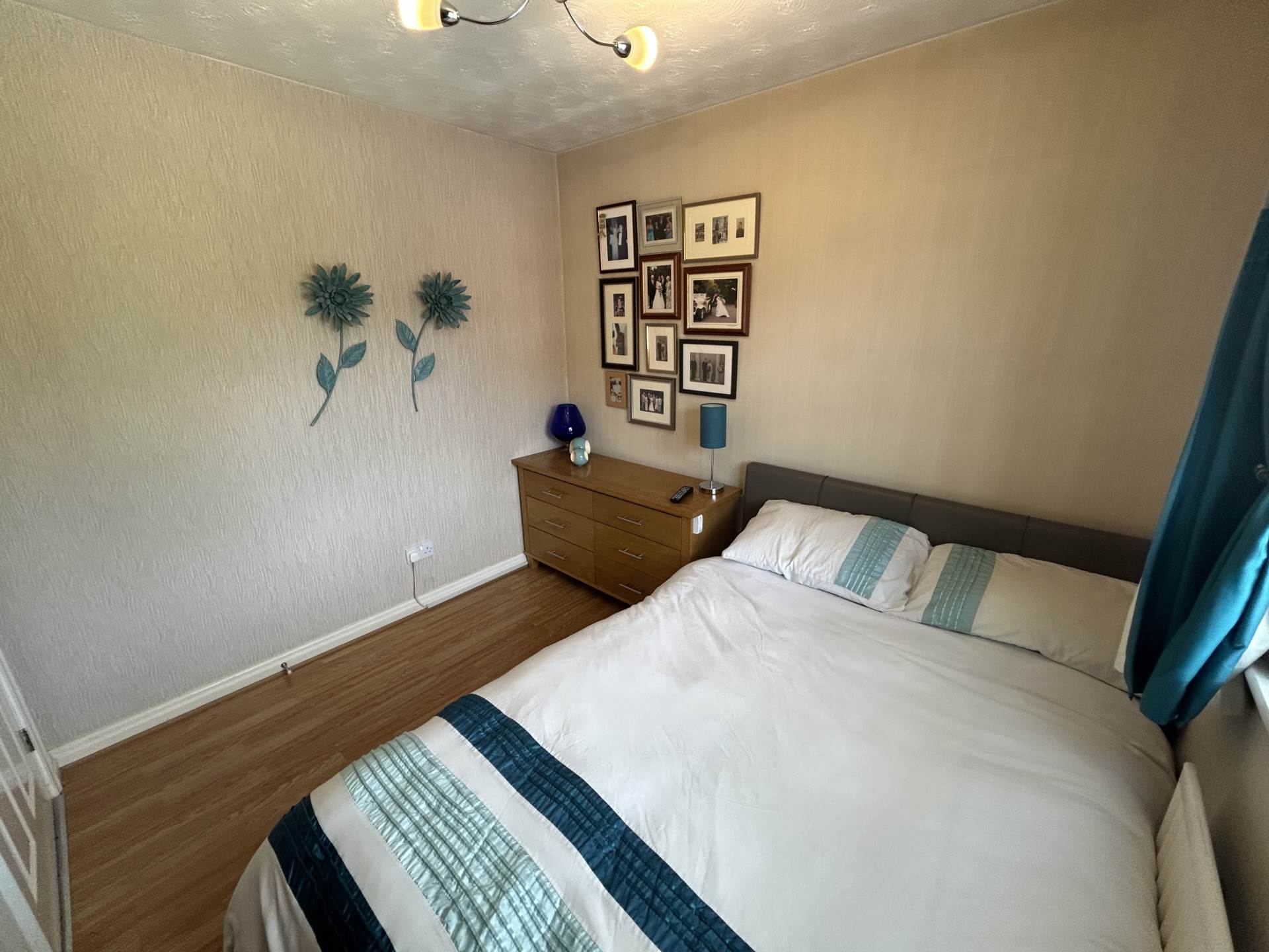 Gulvain Place, Oldham, Image 19