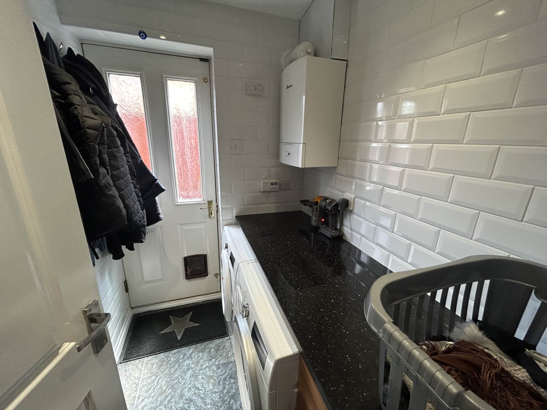 Gulvain Place, Oldham, Image 8