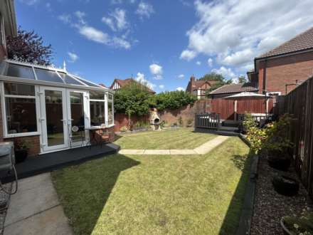 Gulvain Place, Oldham, Image 25