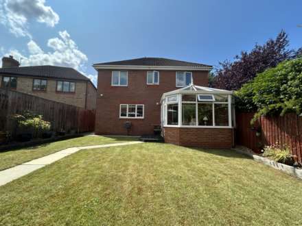 Gulvain Place, Oldham, Image 26