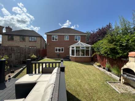 Gulvain Place, Oldham, Image 3