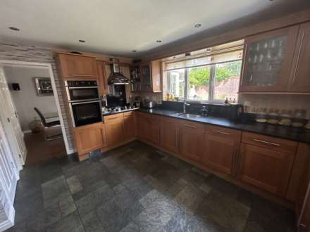 Gulvain Place, Oldham, Image 7