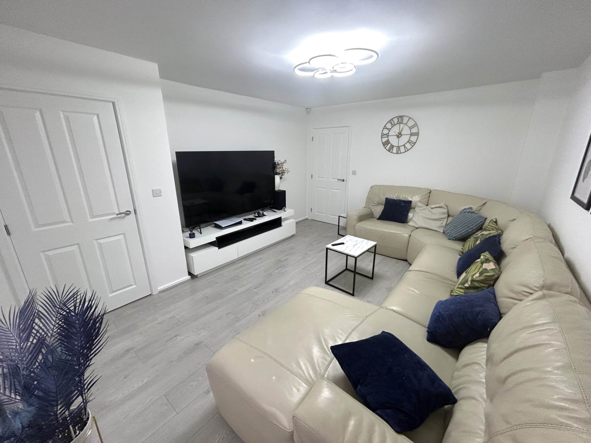 Watermill Avenue, Oldham, Image 2