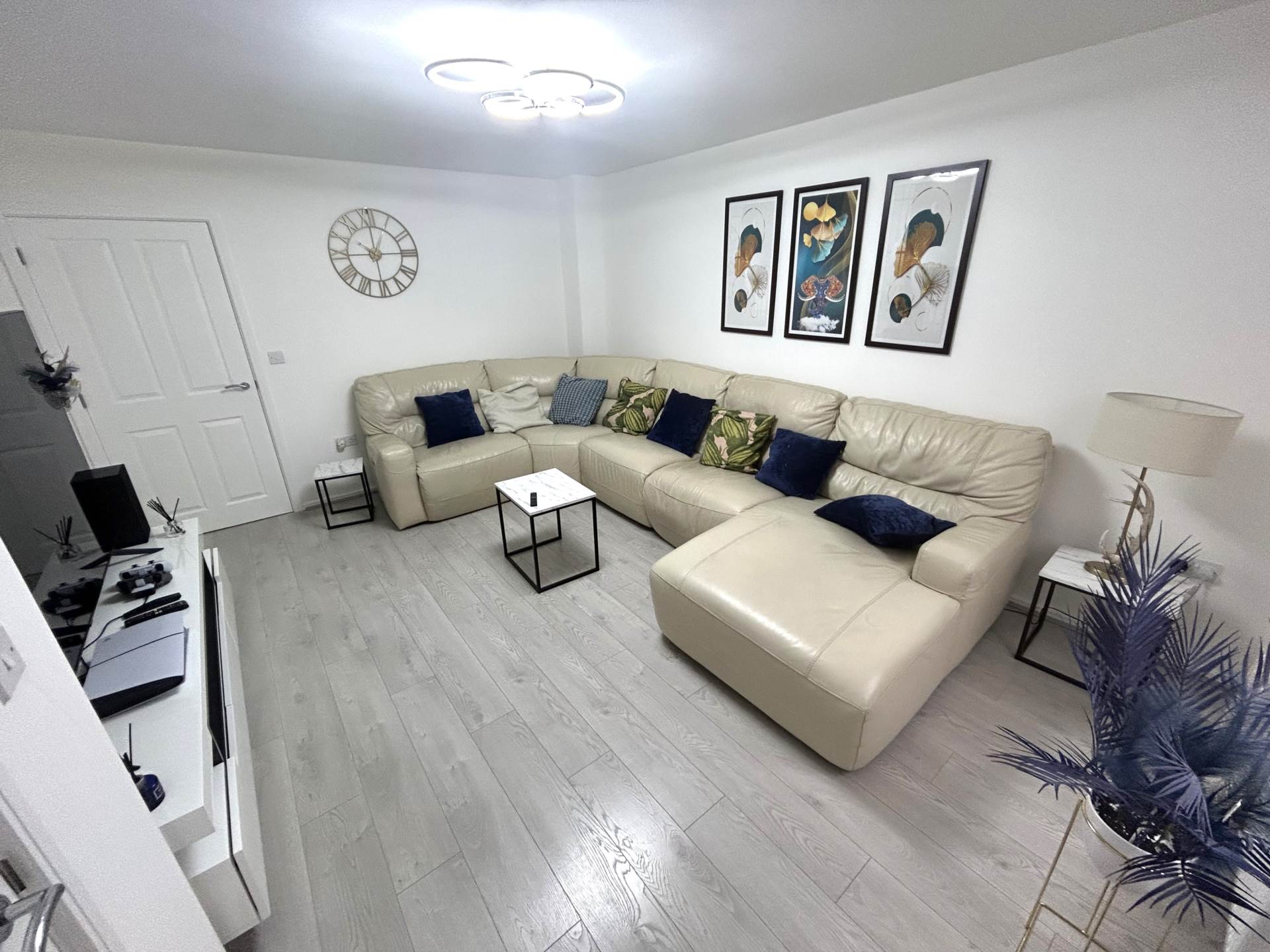 Watermill Avenue, Oldham, Image 4