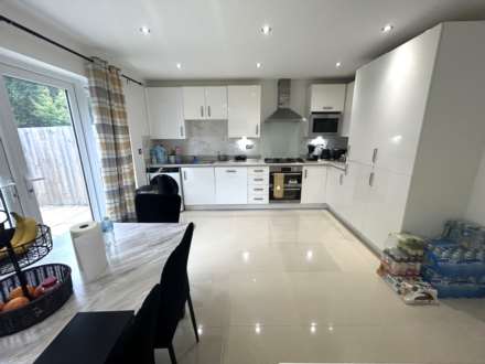 Watermill Avenue, Oldham, Image 6