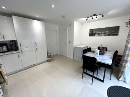 Watermill Avenue, Oldham, Image 9