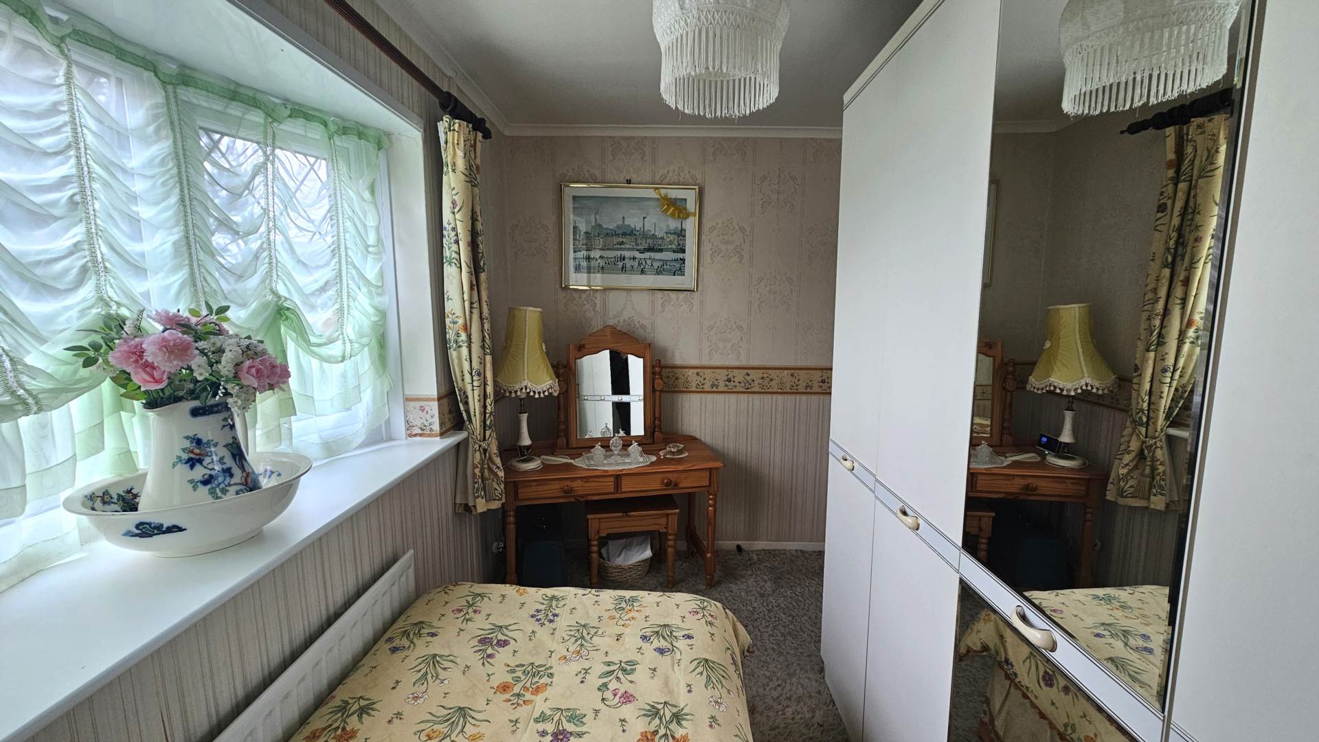 16 Falklend Close, Oldham, OL4 2LQ, Image 8