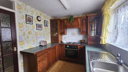 16 Falklend Close, Oldham, OL4 2LQ, Image 13