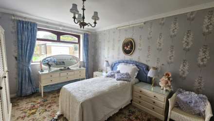 16 Falklend Close, Oldham, OL4 2LQ, Image 17