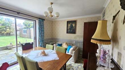 16 Falklend Close, Oldham, OL4 2LQ, Image 4