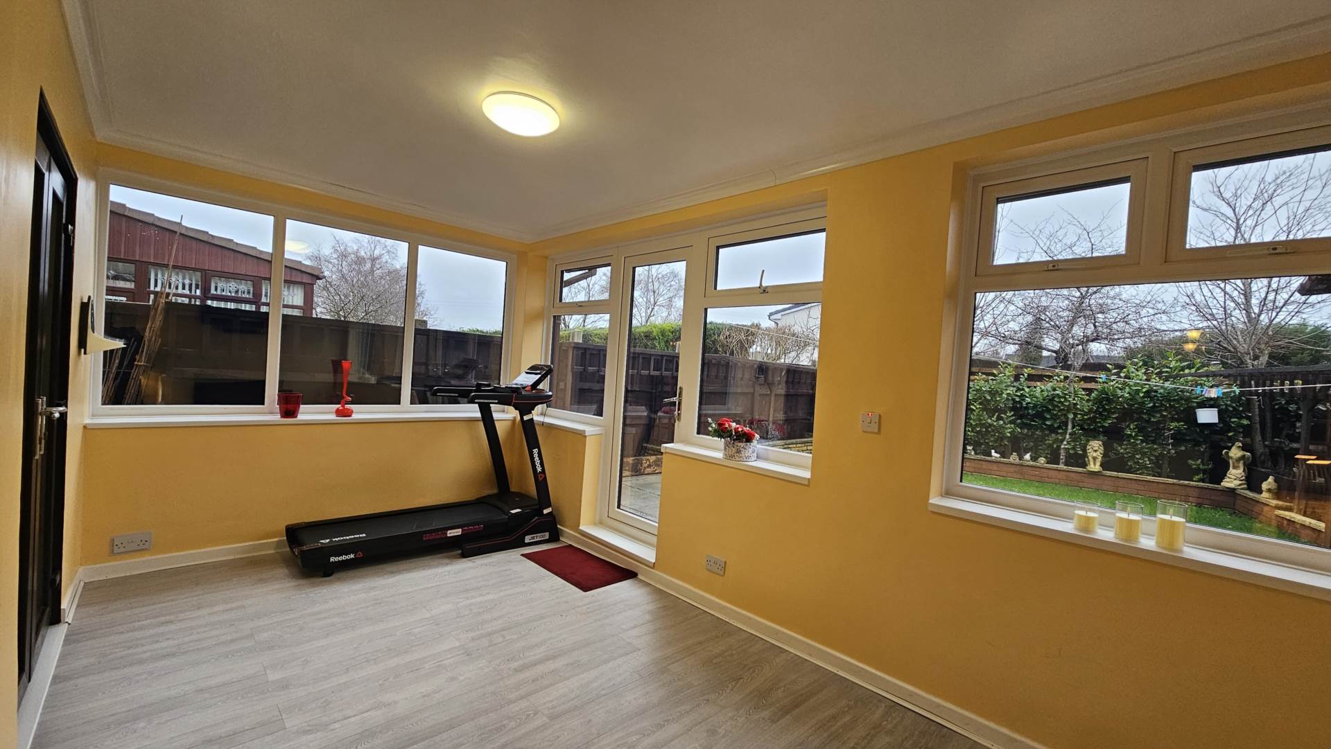 Rowanwood, Oldham, Image 13